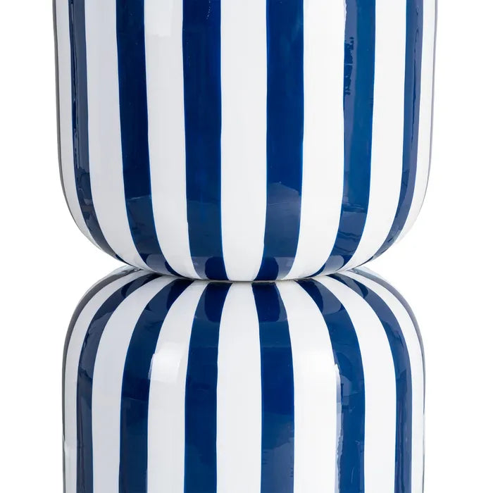 Mesa auxiliar Capri — detalle 3 (Bárbara Bogas)
