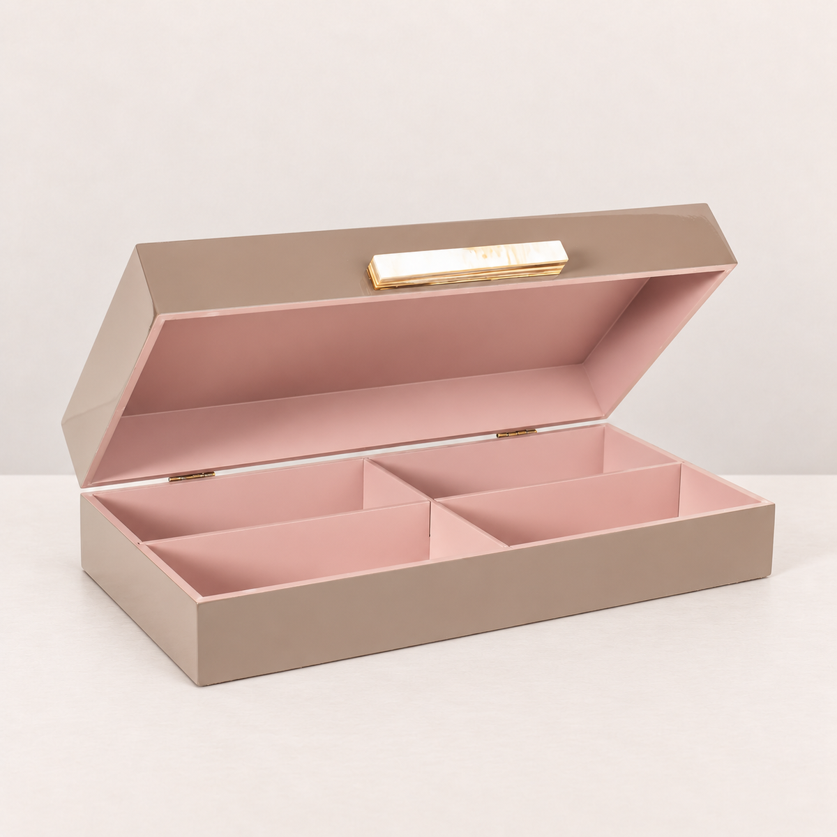 Caja Lacada Topo