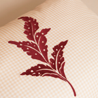 Cojín Carmín Leaf — detalle 2 (Bárbara Bogas)