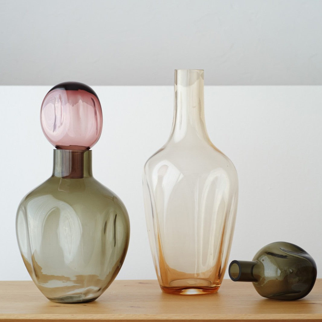 Botella Alla verde y rosa — detalle 2 (Bárbara Bogas)