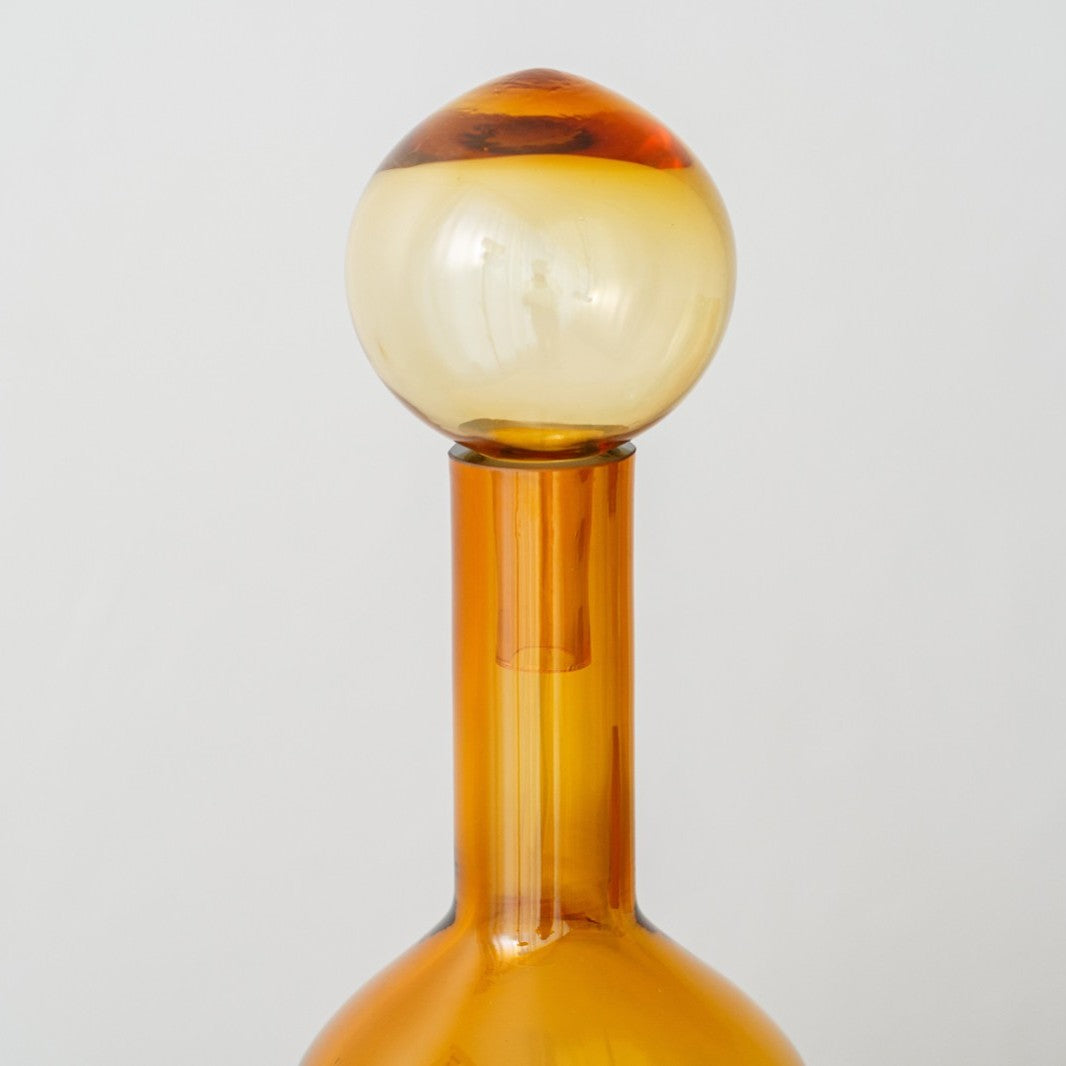 Botella Neme Ámbar — detalle 5 (Bárbara Bogas)